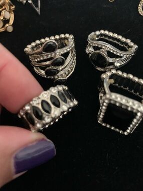 paparazzi Silver-Tone Ring Set with Black Stones. Set of 4